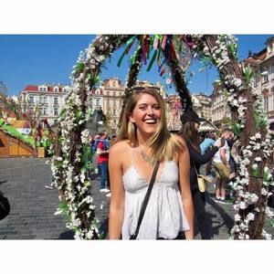 Meet your Posher, Elyse